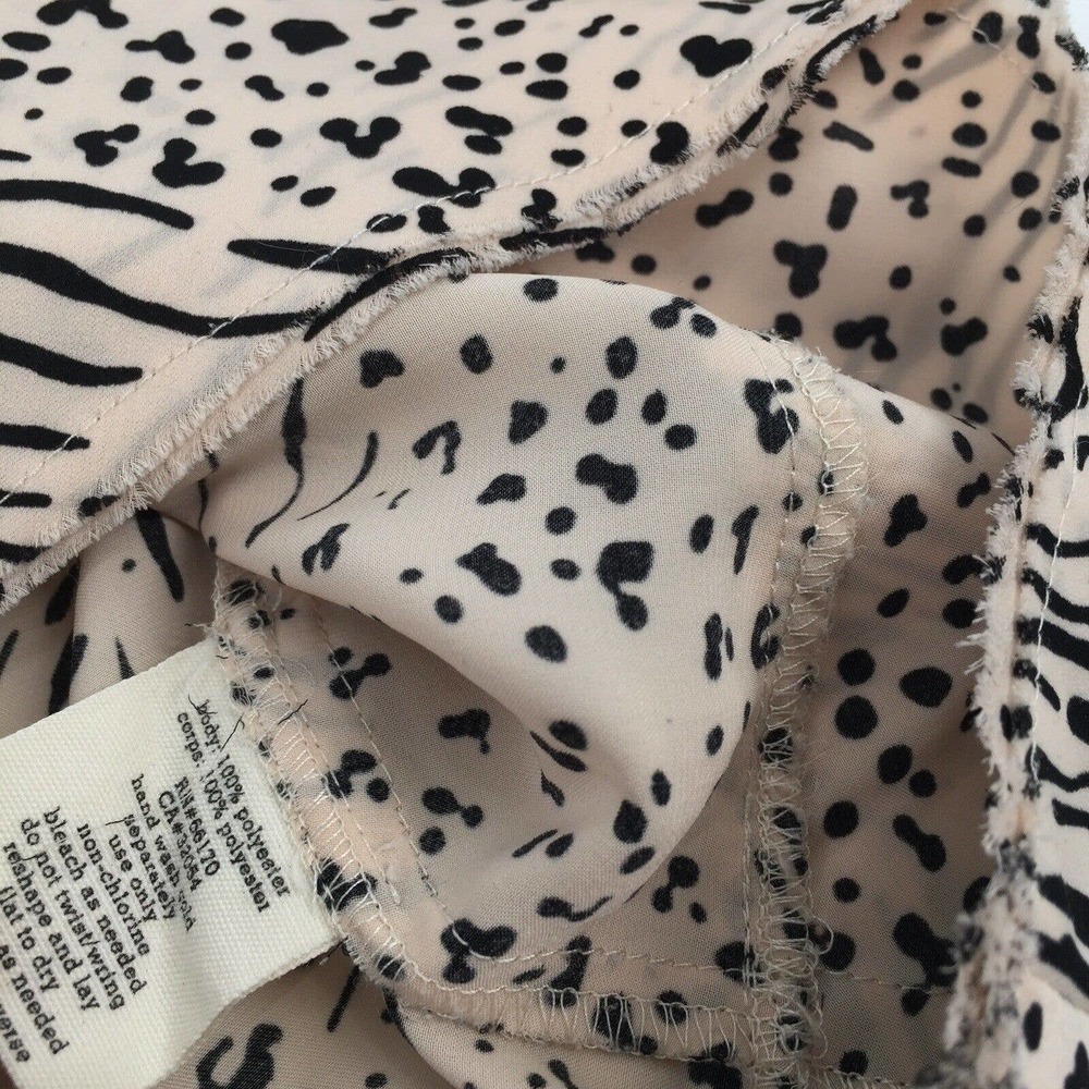 Urban Outfitters Silence and Noise Animal Print Chiffon Blouse Top XS Beige Tan - Picture 4 of 6